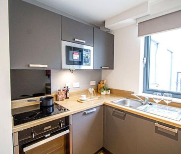 Studio to rent - Photo 6