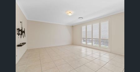 Beautifully presented 4-bedroom home - Photo 2