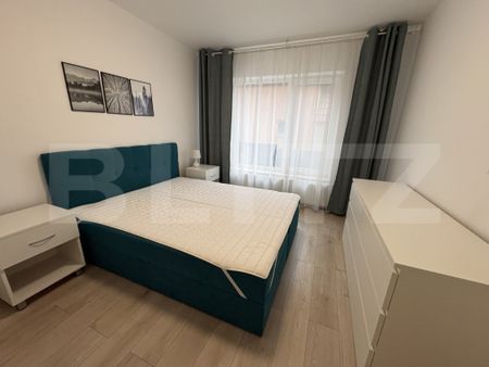 Apartament 2 camere, 70 mp, parcare, zona Semi-centrala - Fotografie 3