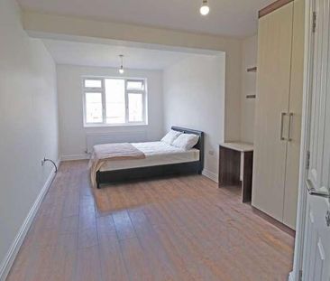 Rutland Crescent, Luton, LU2 - Photo 5