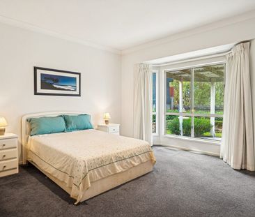 12 Laurence Street, Newmarket QLD 4051 - House For Rent | Domain - Photo 3