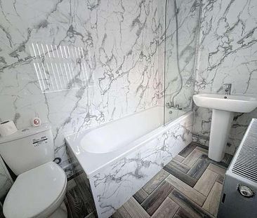 Duke Street, Stoke-on-trent, ST4 - Photo 1