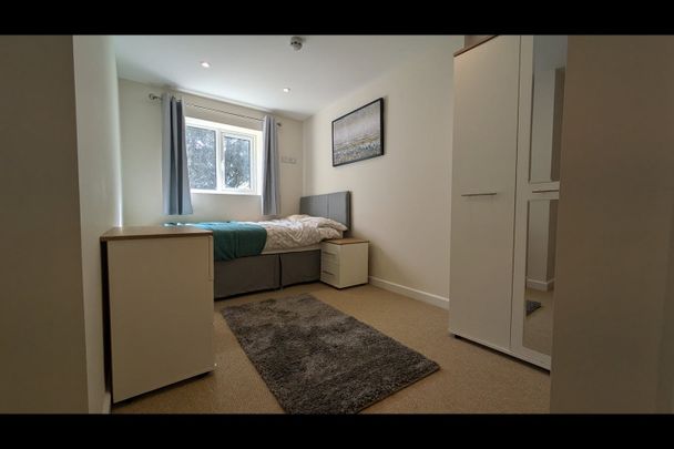 Room in a Shared House, Upper Shaftesbury Avenue, SO17 - Photo 1