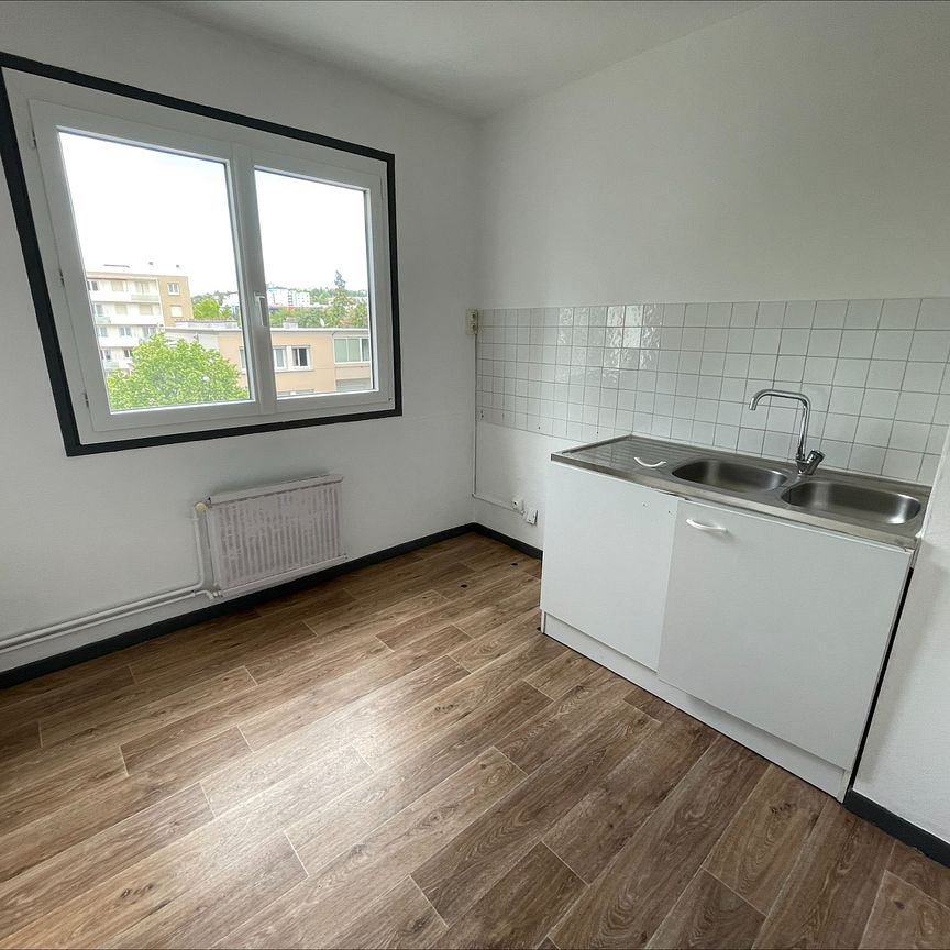 : Appartement 47 m² à Saint-Étienne - Photo 1