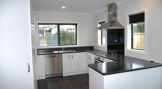 Tidy, Well-Presented Three-Bedroom Home in Waikanae Beach - Photo 1