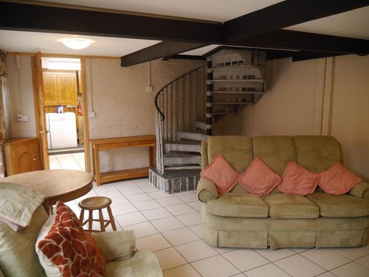 2 bedroom semi-detached house to rent - Photo 1