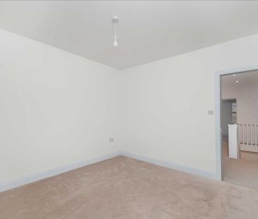 3 bedroom property to rent - Photo 3