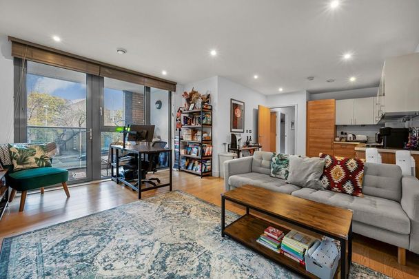 2 bedroom flat to rent - Photo 1