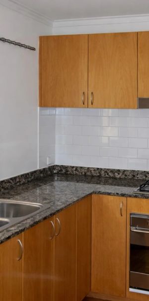 Ultra-Modern Tri-Level Townhouse - Photo 1