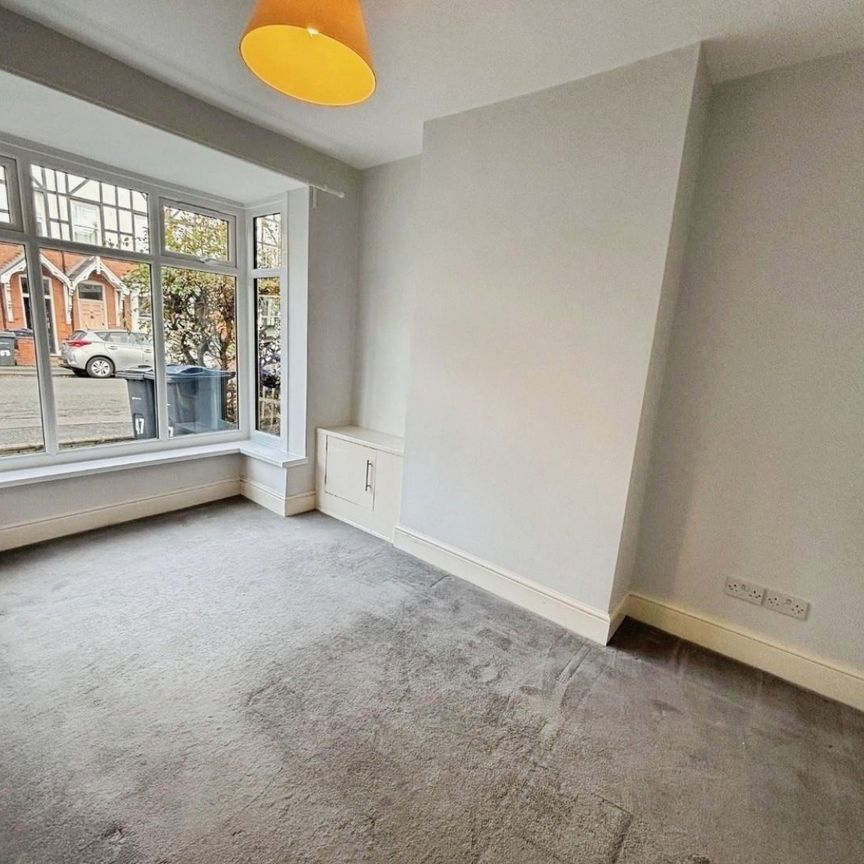 2 bedroom House To Let Total Size: 905 SQ FT - Photo 1