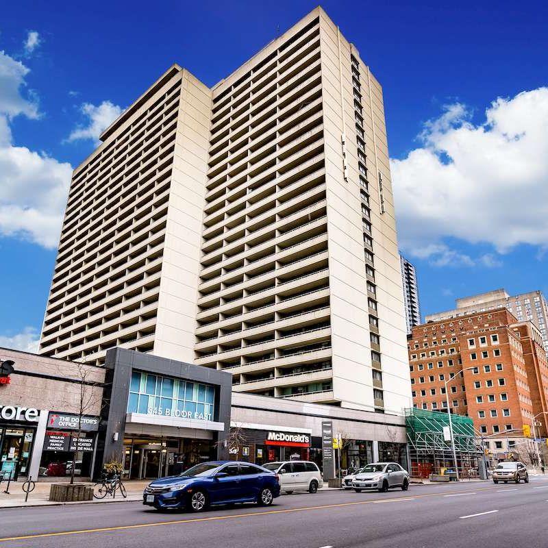 Huntley Apartments - Photo 2