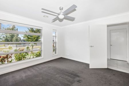 25 Magnetic Drive, Alfredton - Photo 2