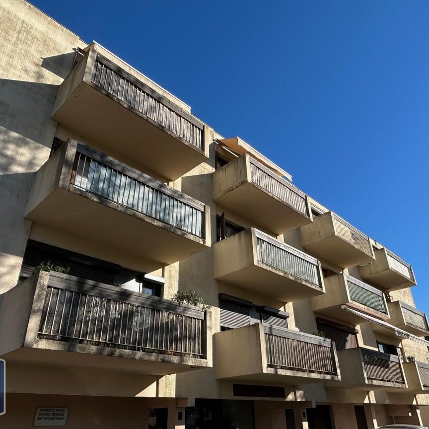 Location Appartement 1 pièce 26m² VILLENEUVE SUR LOT 47300 - Photo 2