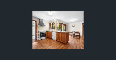 Well Presented & Well Located! - Photo 3