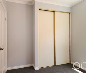 Open the Door To Modern Comfort and City Convenience - Photo 2