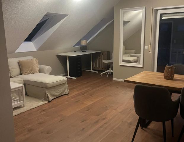 City-Residence: Modern möblierte 2-Zimmer-Wohnung in Kalbach-Riedberg - Photo 1