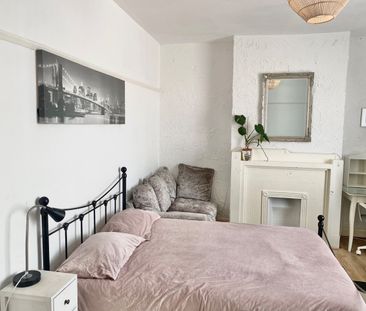 Room in a Shared Flat, Portland Road, BN3 - Photo 2