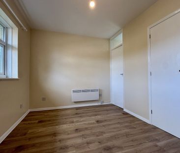 St. Clares Gardens, BOGNOR REGIS - Photo 4