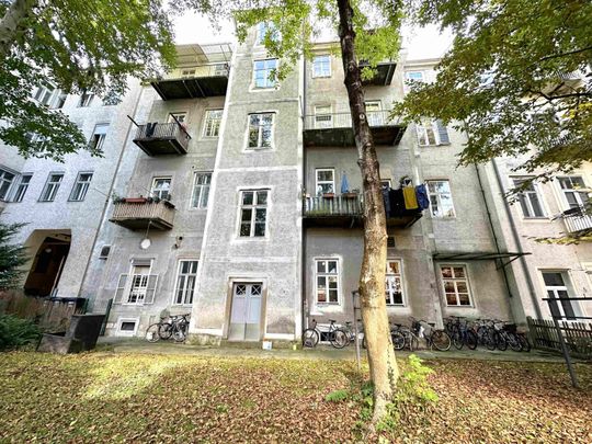 PROVISIONSFREI – Wunderschöne XXL-Altbauwohnung mit Balkon ideal für WG´s und Familien neben KF-Universität im Grazer Bezirk Geidorf - Foto 1