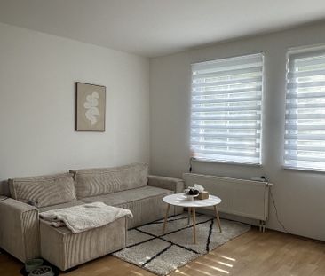Pronájem bytu 2+kk 54 m² - Fotografie 1
