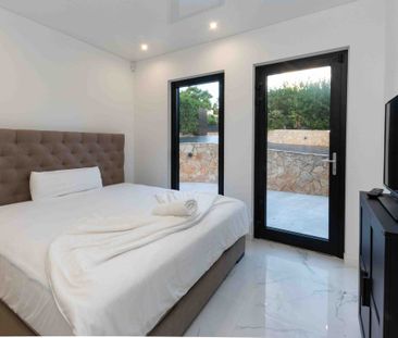 14 Carrer Batle Bujosa, Santa Ponça, Balearic Islands 07180 - Photo 5