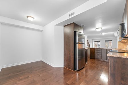 For Lease - 736B Chapman Mills Drive, Barrhaven, Ontario - Photo 2