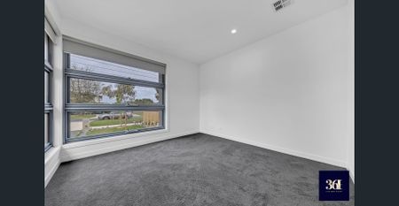 LUXURIOUS NEAR-NEW FOUR-BEDROOM HOME WITH TWO MASTER SUITES FOR RENT IN AVONDALE HEIGHTS – NEAR SCHOOLS, DINING, SHOPPING, AND TRANSPORT! - Photo 5