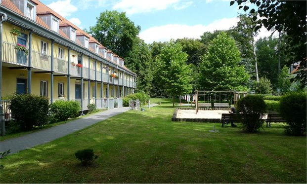 Rudolstadt, Große 2-Raum-Maisonett-Wohnung (WBS erforderlich) - Photo 1