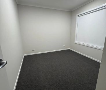 “Beautiful 4-Bedroom Family Home in a Prime Wyndham Vale Location!!” - Photo 6