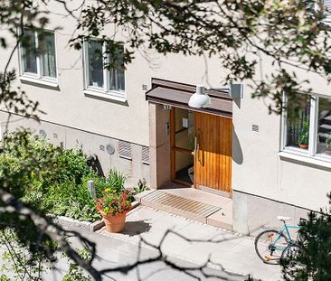 Dalbobranten 19, Sköndal - Photo 1