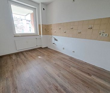 Frisch renoviert! Günstige 2-Zimmer-Wohnung im Bremerhaven-Lehe! - Foto 5