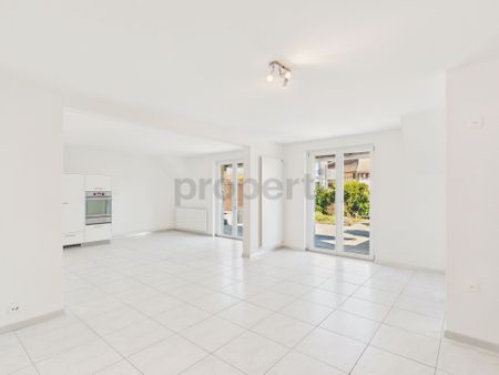 Moderne 3.5-Zimmer-Wohnung mit grosszügigem Grundriss und sonnigem Aussenbereich in Utzigen - Foto 2