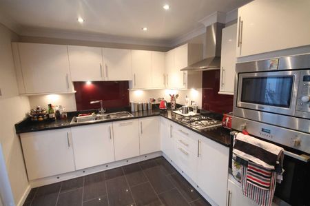 South Glamorgan, 8 Waungron Road, CF5 2JJ, Cardiff - Photo 5