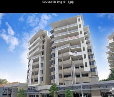 “5-Star Studio in South Brisbane All Bills Included” - Photo 3