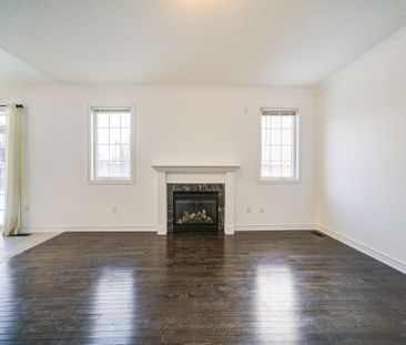 For Lease - 1137 Quick Street, Newmarket, Ontario - Photo 1