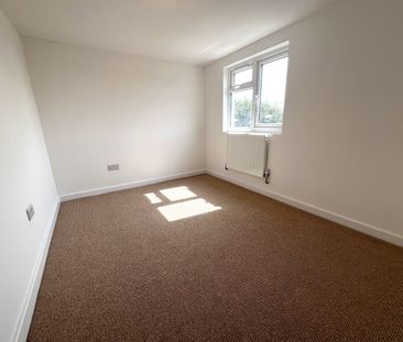 4 bedroom house to rent - Photo 2