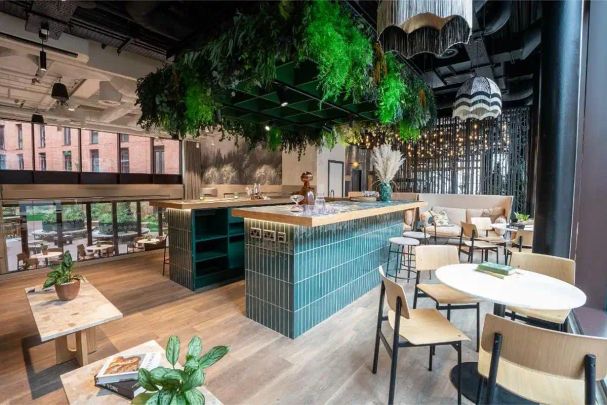 Classic Studio Plus - Photo 1