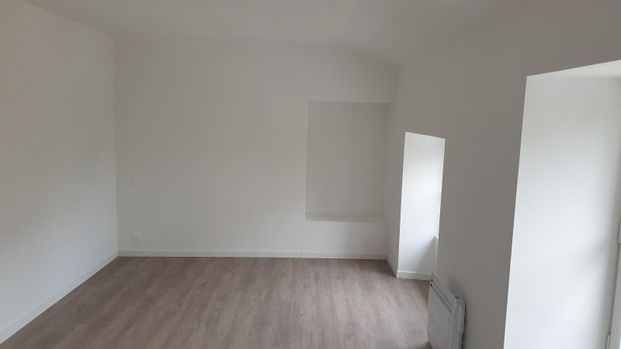 Location Appartement 3 pièces 67m² POITIERS 86000 - Photo 1