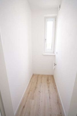 ***Attraktive 1-Raum-Wohnung mit Balkon und EBK*** - Photo 1