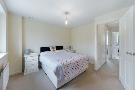2 Bed Semi-Detached House, Dixon Street, M40 - Photo 4