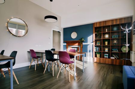 Classic 2 Bed Apartment - Photo 2