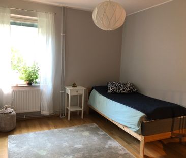 Smögengatan, Göteborg - Photo 2