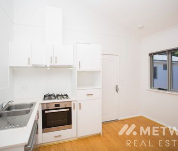 Modern 2x2 Apartment in Small Complex - Photo 5