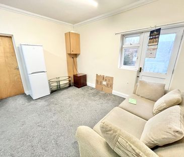 Argyll Road, Westcliff-On-Sea, Essex, SS0 7HN - Photo 6