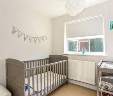 3 bedroom link detached house to rent - Photo 2