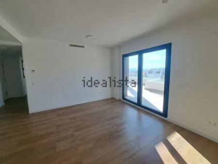 Alquiler de ático en Plaza Manos Unidas - Photo 2