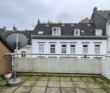 WBS ZWINGEND ERFORDERLICH!!! SCHÖNE 2-ZIMMERWOHNUNG MIT BALKON & IN... - Foto 1