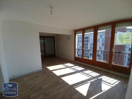 Location Appartement 3 pièces 67m² LILLE 59000 - Photo 3