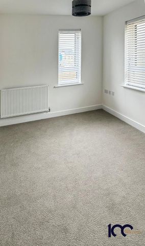 3 bedroom detached house to rent - Photo 4