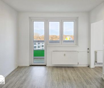 Schöne helle Wohnung! - Foto 1